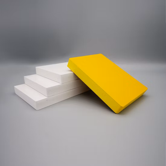 Meilleure vente de qualité CNC Router Cutting PVC Foam Board pour Cabinet avec des échantillons gratuits